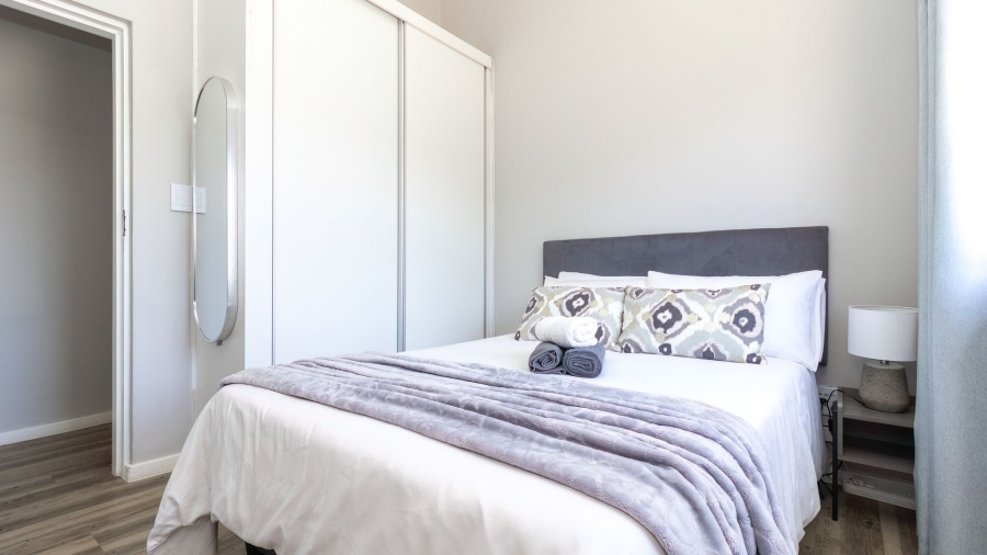 4 Bedroom Property for Sale in Sandbaai Western Cape